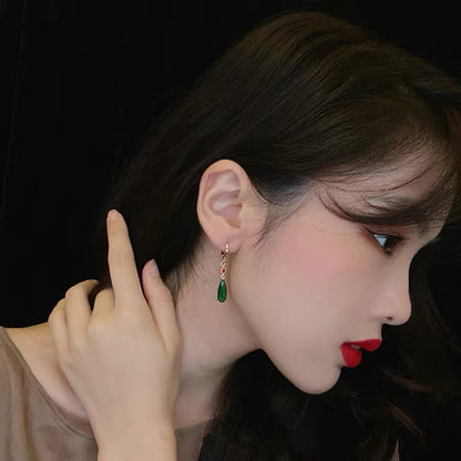 HOWL EARRINGS